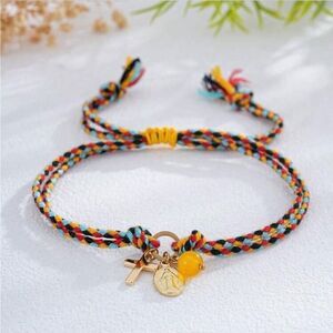 Boho cross bracelet Q252